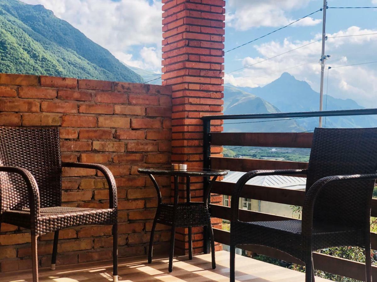 Paradise Kazbegi Hotel Екстериор снимка